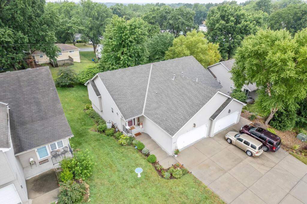 Beautiful Townhome, 11 Minutes To Downtown, Kcmo. Kansas City Ngoại thất bức ảnh