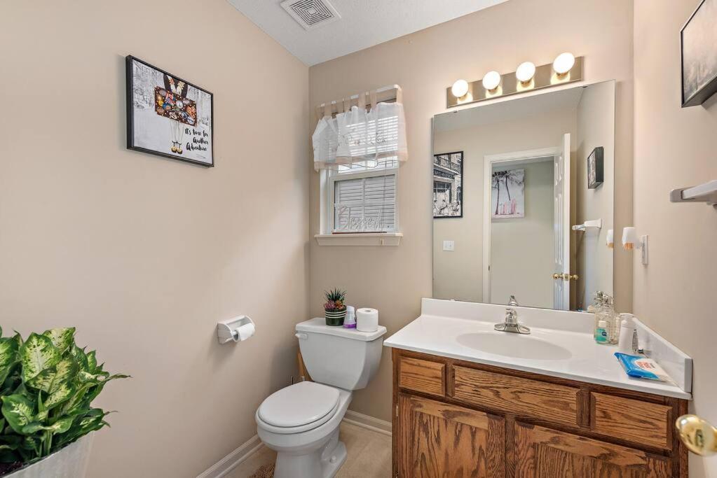 Beautiful Townhome, 11 Minutes To Downtown, Kcmo. Kansas City Ngoại thất bức ảnh