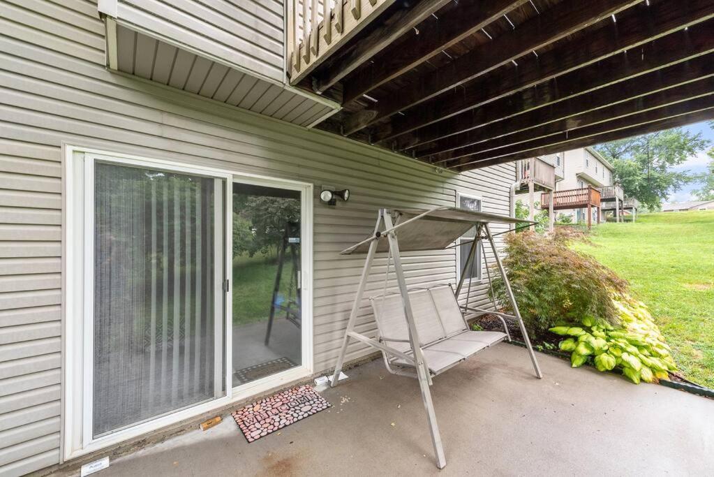 Beautiful Townhome, 11 Minutes To Downtown, Kcmo. Kansas City Ngoại thất bức ảnh